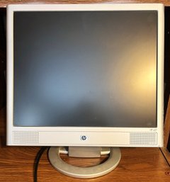 Hewlett-Packard 17' Flat Panel Monitor