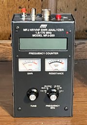 Ham Radio MFJ HF/VHF SWRD Antenna Analyzer (Model #MFJ-259)