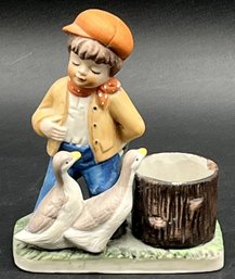 VERONA VERGASI Boy & Ducks Figurine - (K7)