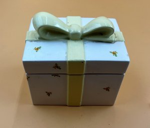 Cute Ceramic Gift/Trinket Box