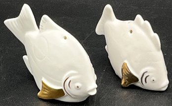 Goldfish Salt & Pepper Shakers - (K7)