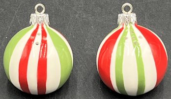 Vintage Christmas Bulb Salt & Pepper Shakers - (K7)