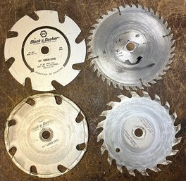 Lot Of Six - 6.5' Saw Blades  (4 & 2 Black & Decker Is Carrying Case)