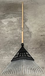 Blue Hawk Wood Handle Metal Rake - (G)