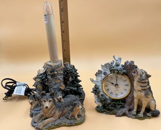 Resin Wolf Electric Lamp & Resin Wolf Clock - (B1)