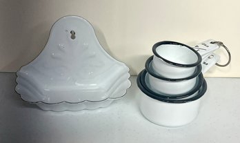 Enamelware Soap Dish & Measuring Cups (G6)