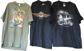 Men's Harley-Davidson T-shirts Size Large - (B1)