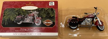 Hallmark Keepsake 'Heritage Springer' Harley Davidson Motorcycle Ornament New In Box - (B3)