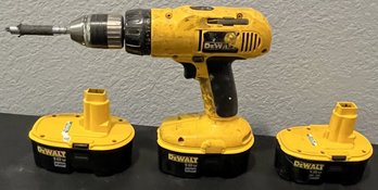 Dewalt Adjustable  Clutch Cordless 1/2' - (BU)