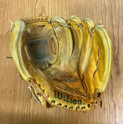 Vintage Wilson George Brett Endorsed 11.5' Baseball Glove Mitt (Model #A2240) With Ball