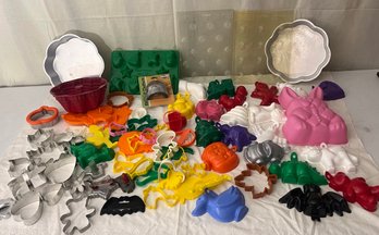 Cookie Cutters, Candy Molds & Cake Pans - Oh My! (KB6)