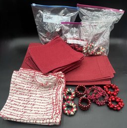 Christmas Placemats, Napkins & Napkin Rings- (FPR)