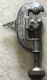 Vintage Ridgid NO.000 Pipe Cutter 1/8' To 1' - (G)