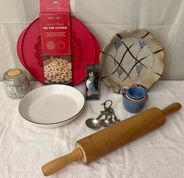Lovely Pie Baking Bundle With 4 NEW Items Included (KB19)