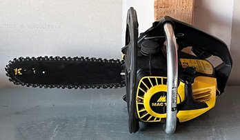 McCULLOCH Chainsaw In Case 2.0 C.I.D - (G)