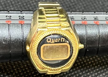Quartz Watch Ring In 14kt Gold - (R9)