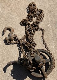 Vintage YALE 2 TON SCREWED GEARED Black Chain Hoist