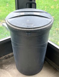 Rubbermaid Rolling Trash Can