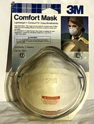 3M Comfort Mask New In Packaging - (BWH)