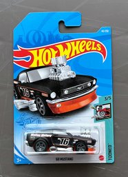 2021 Hot Wheels Mainline #040 - 1968 Ford Mustang - New In Packaging