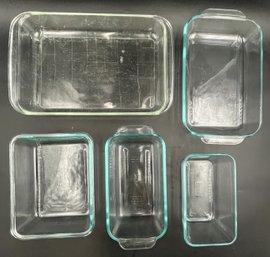 Lot Of 5 Pyrex Baking Dishes (B7)
