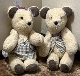 Adorable Stuffed Bears - Lot Of 2 - (SR)