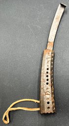 Antique Metal HELLER BROS. CO Hoof Knife - (A2)