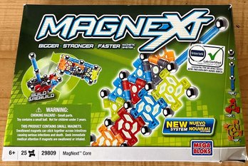 Magnext Mega Blocks Building