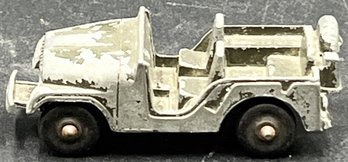 Vintage Midge Toy Army Jeep MT6 - (A4)