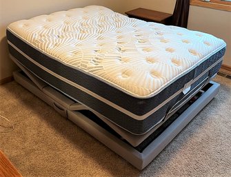 Queen Size Mattress In Great Condition - On Remote Controlled Adjustable Bed - Zero Gravity Function - Massage