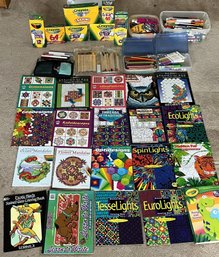 Large Bundle Of Drawing, Crayons And Art Items - (FR)