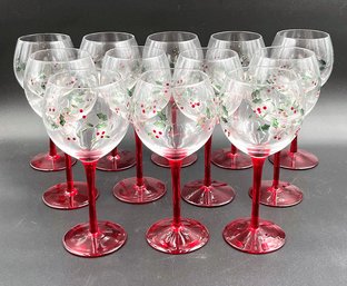 Set Of 12 Hand Painted  Pfaltzgraff Winterberry Wine Glasses (D2)