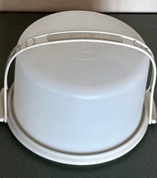 Vintage Tupperware Cake Carrier With Lid & Handle