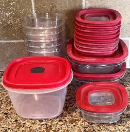 Lot Of 12 Rubermaid Food Storage Containers With Lids