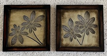 2 Metal Flower Design Wall Hanging Pictures