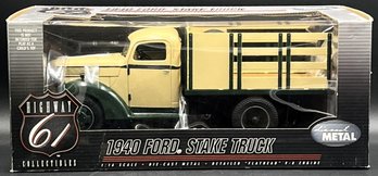 1940 Ford Stake Truck 1:16 Scale Die-case Metal - (FR)