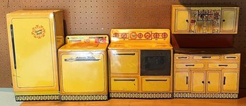 Vintage SUNNY SUZY Toy Metal Kitchen Set - (G)