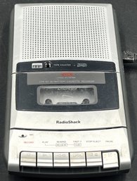 Radio Shack Cassette Recorder CTR-121 - (P)