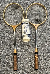 2 Badminton Rockets & 6 Shuttlecocks - (B)