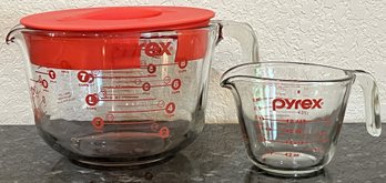 Pyrex Measuring Cups - (K)