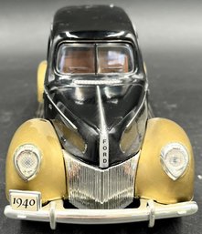 Golden 1940 Pepsi Car Bank- (A5)