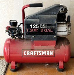 CRAFTSMAN 1.5 HP 125 PSI Portable Air Compressor - (G)