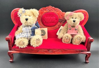 Vintage Victorian Style Doll Sofa With 2 Boyd's Bears