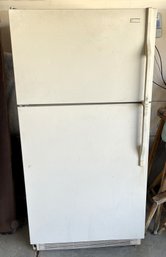 Admiral Refrigerator - (G)