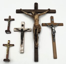 5 Assorted Size Crucifix - (O)