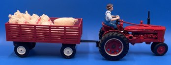ERTL Mccormick Farmall H Red Farm Tractor With Farmer Figurine And Detachable Trailer - (A5)