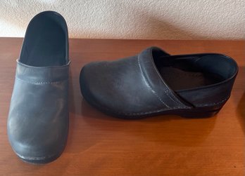 Dansko Shoes 'professional'  - Women's Size 8 / 39 (S10)
