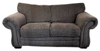 SOFA MART Smaller Cloth Couch - (D)
