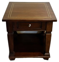 Wood Veneer 1 Drawer End Table (1of2)