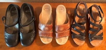 3 Pairs Of Dansko Shoes - Women's Size 8 / 39 (S24)